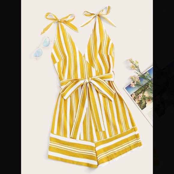 🏖🍍🍋One piece - Picture 3 of 8